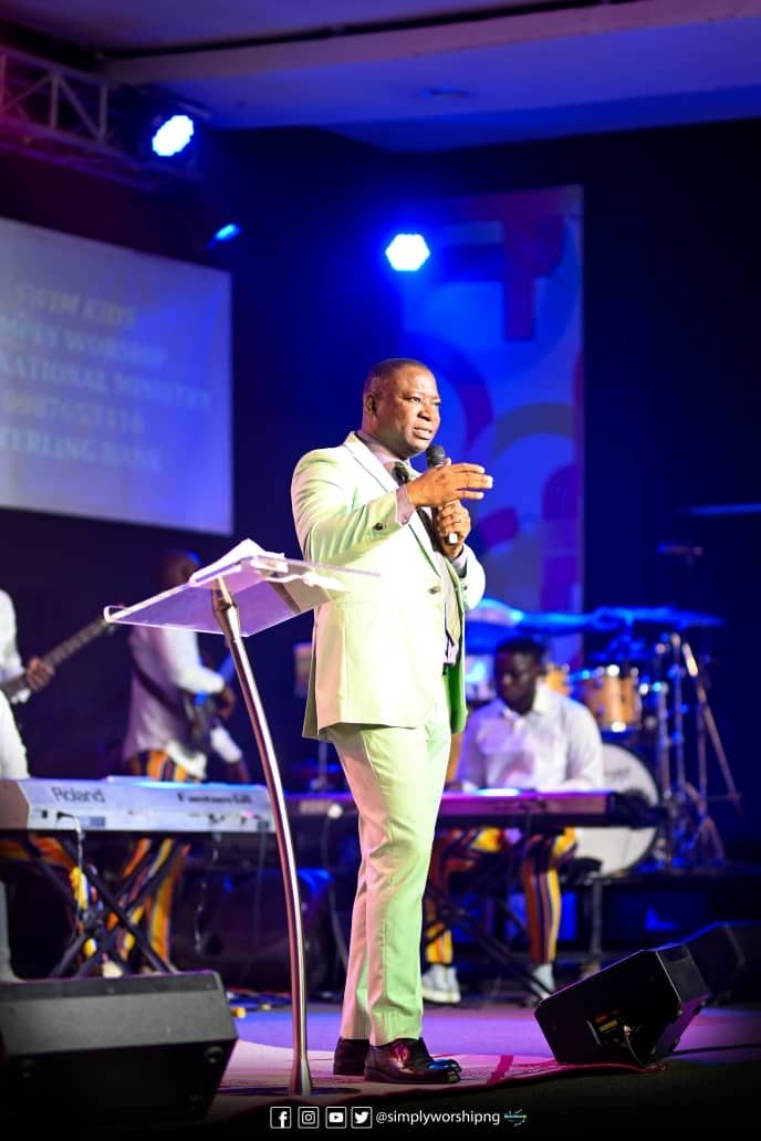 Rev. Victor Atenaga teaching from the platform